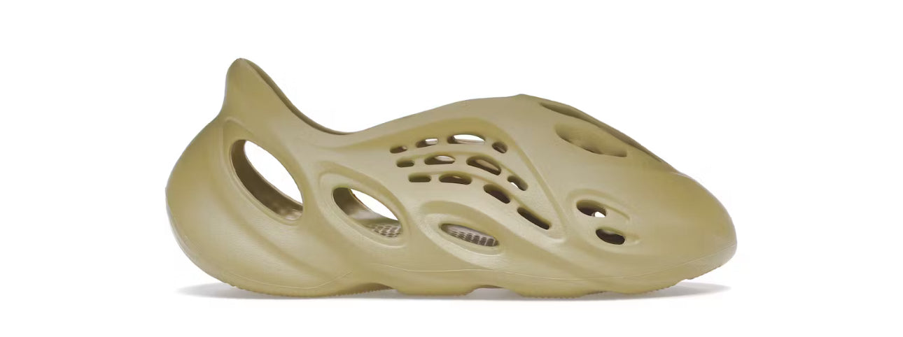 Yeezy Foam RNR Sulfar