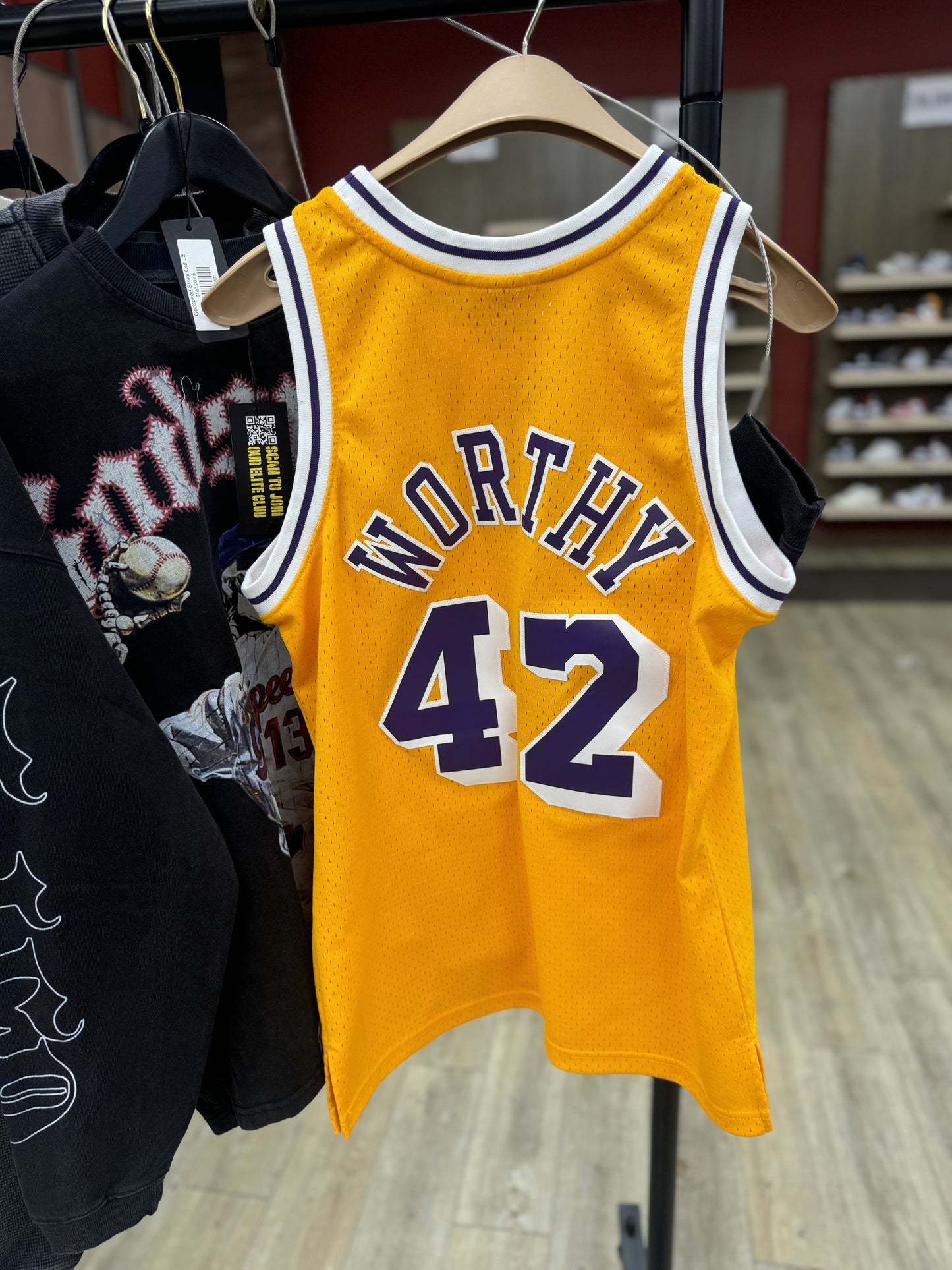 Lakers Worthy Jersey Used