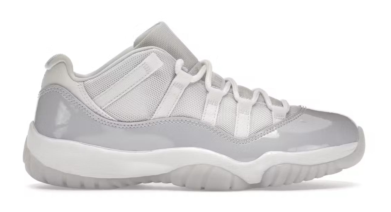 Jordan 11 Low Pure Violet