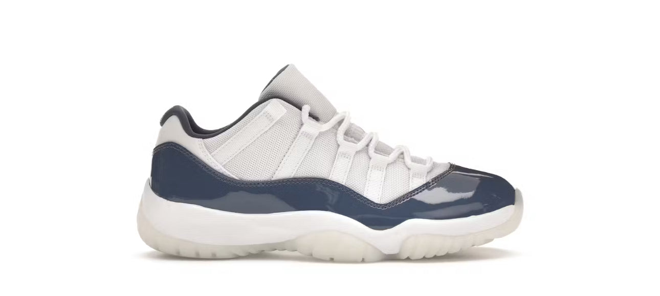 Jordan 11 Low Diffused Blue