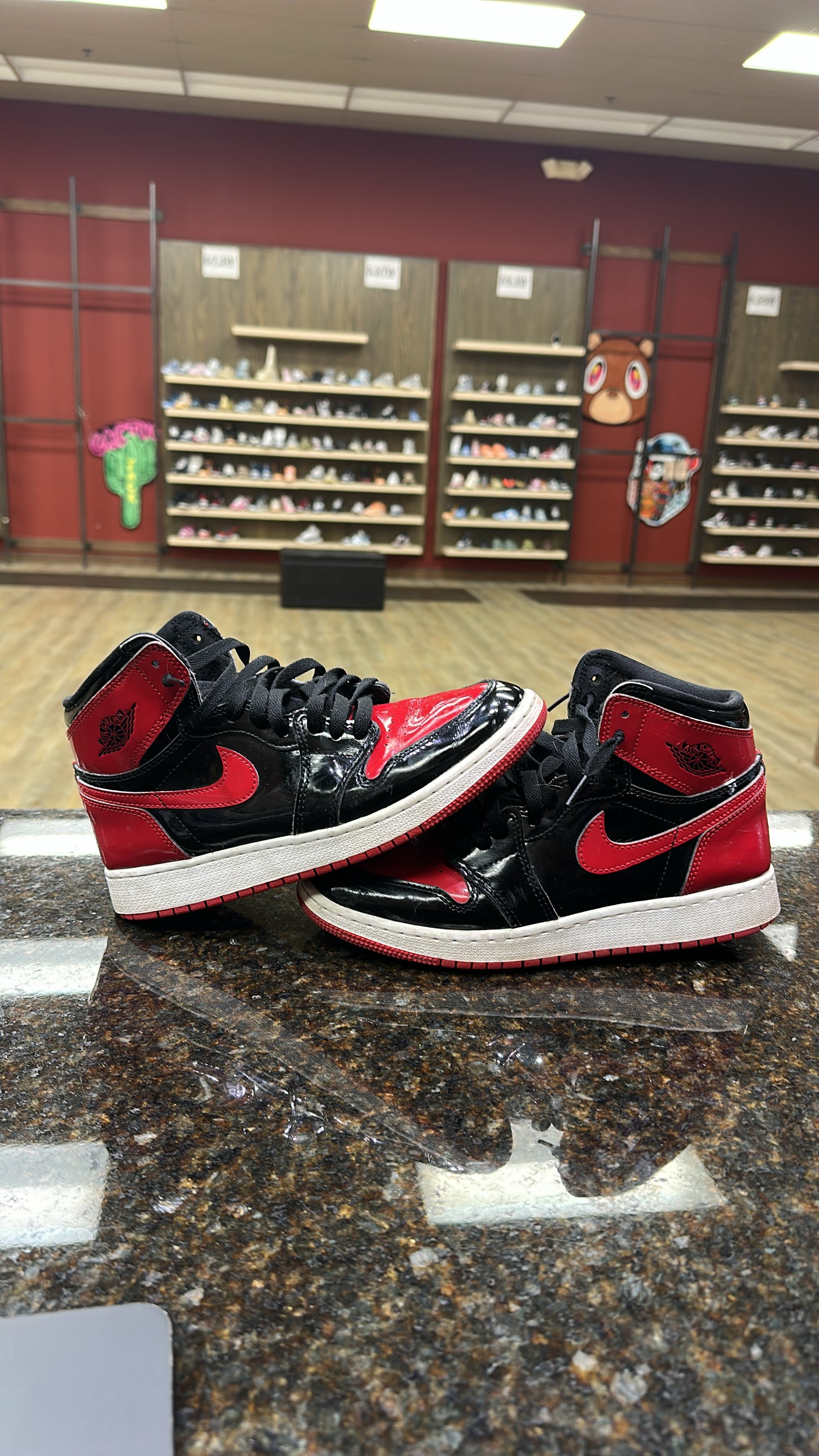 Patent bred used no box