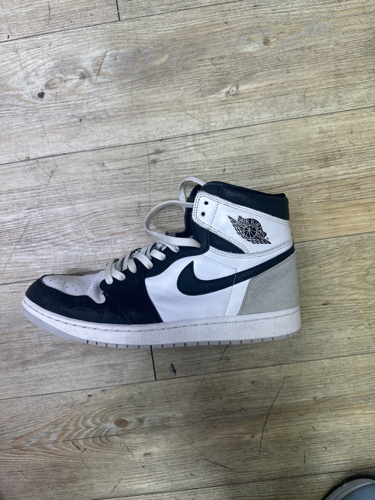 Jordan 1 coral (used & no box )