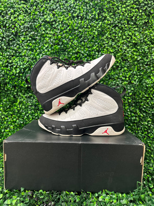 Jordan 9 og (used w/box)