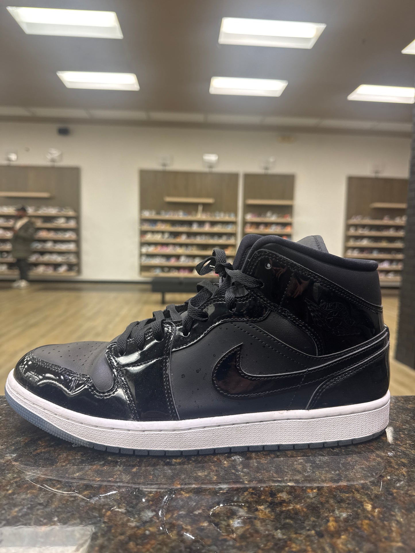 Jordan 1 Mid Space Jam USED With Box