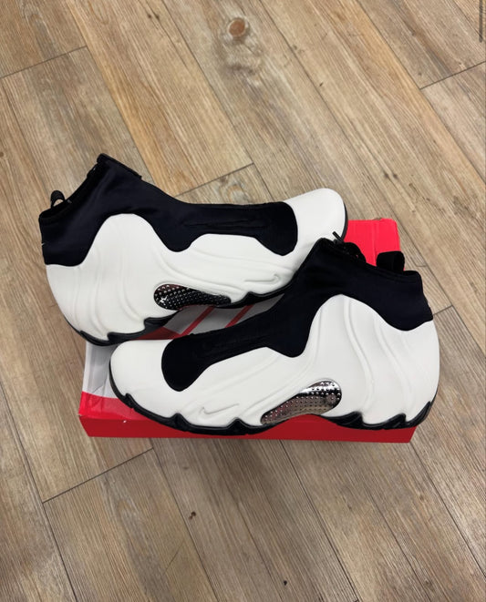Nike flightposite “sail/black