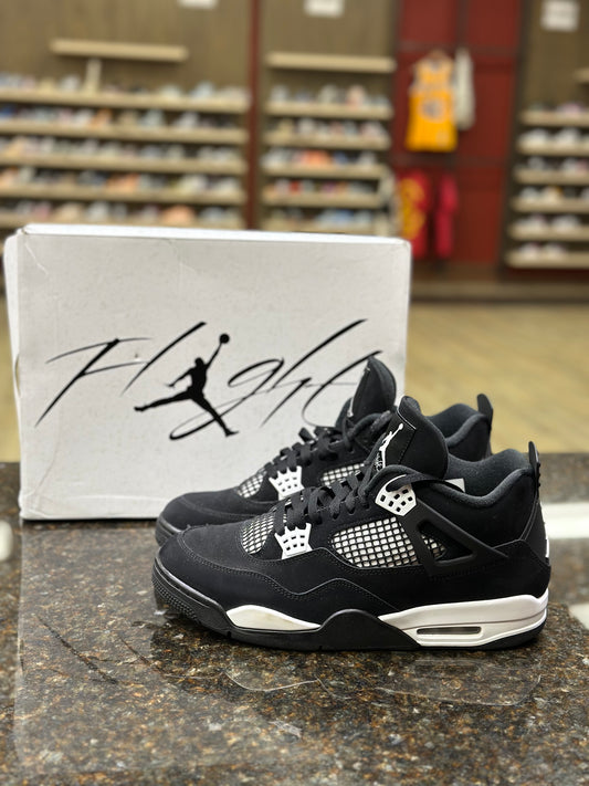 Jordan 4 white thunder used (with box)
