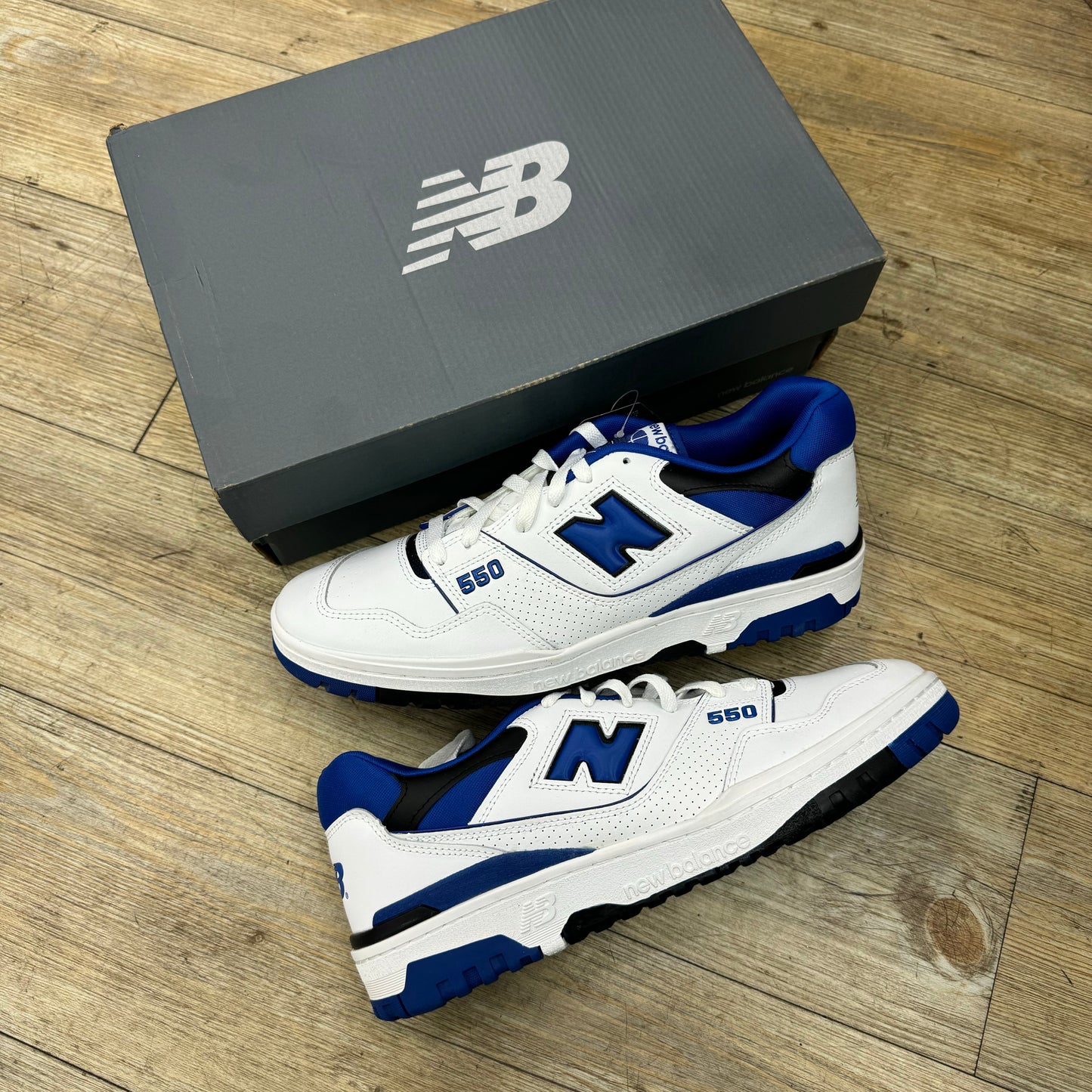 New balance 550 white blue brand new