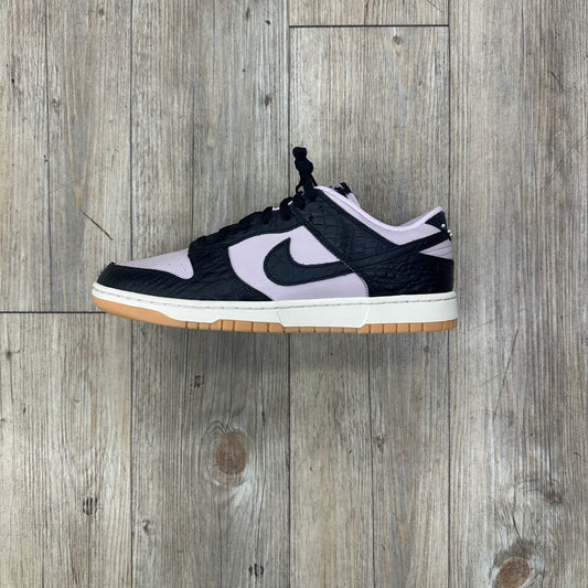 Nike dunk low violet