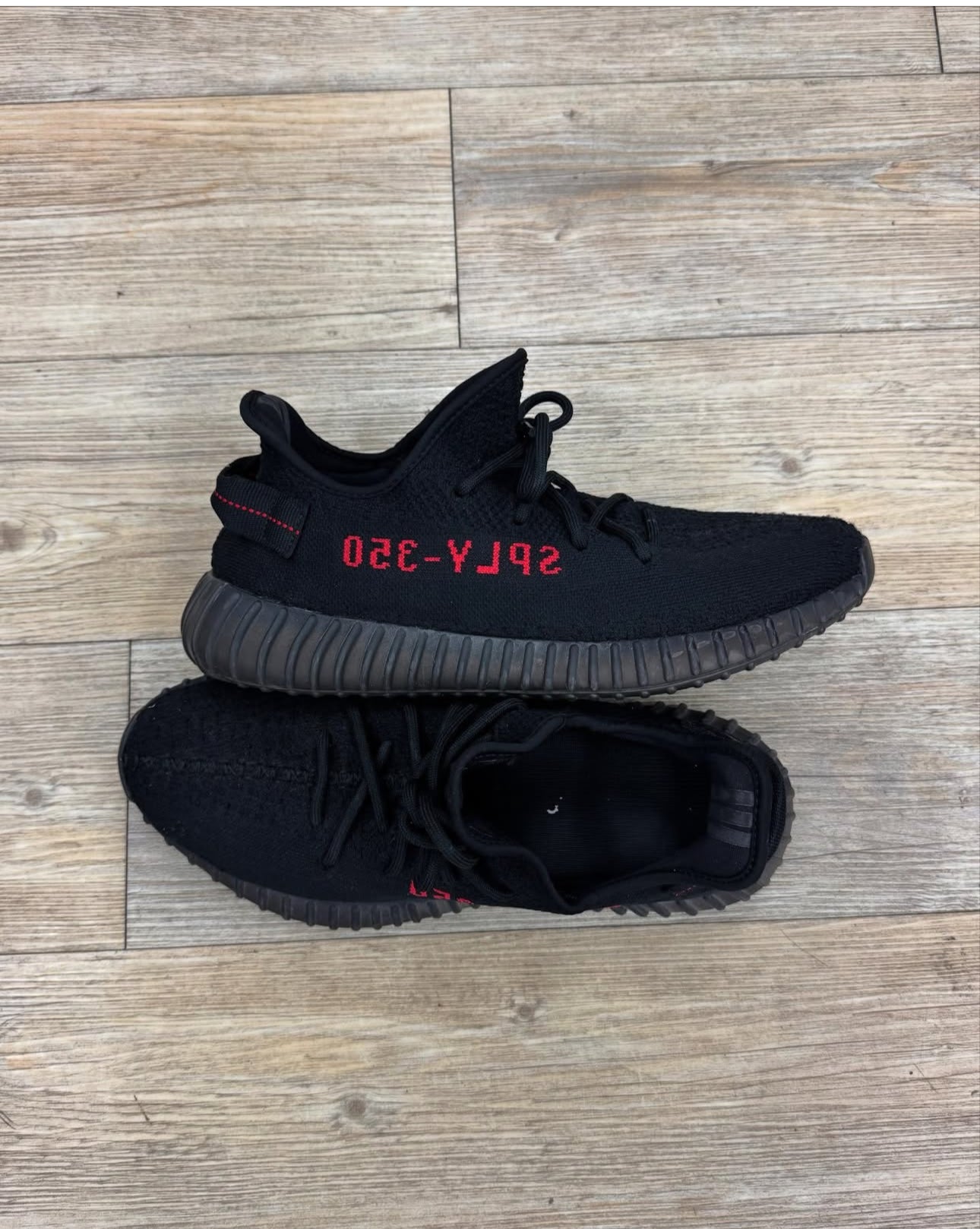 Yeezy 350 “bred”