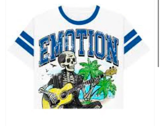 Mixed Emotion Cropped Beach Tee