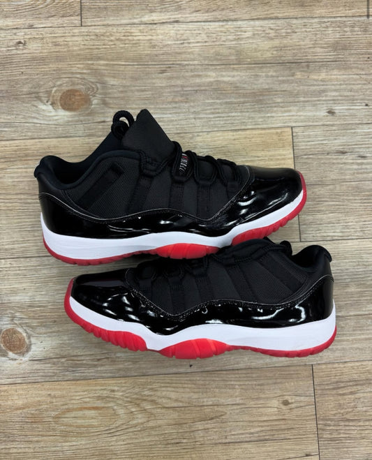 Jordan 11 low bred