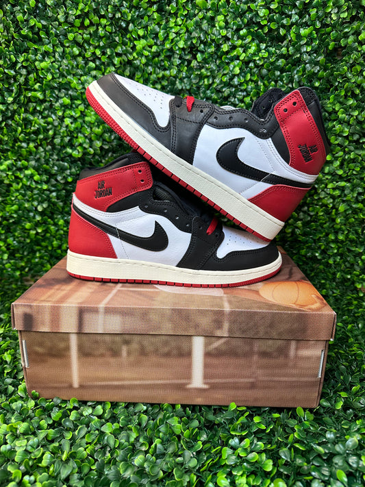 Jordan 1 black toe gs