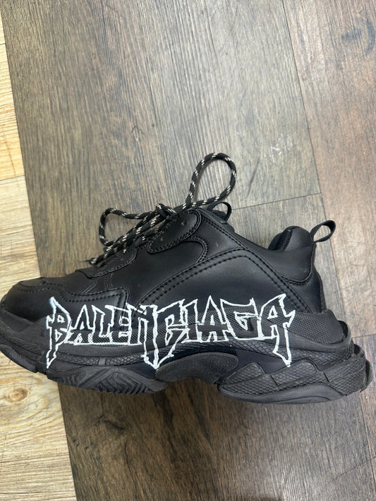 Black Balenciaga