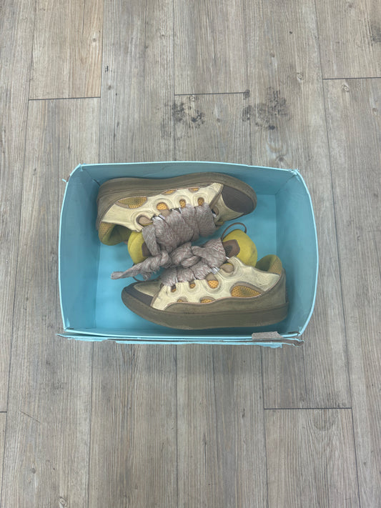 Lanvins curb “leather beige and yellow” used w box