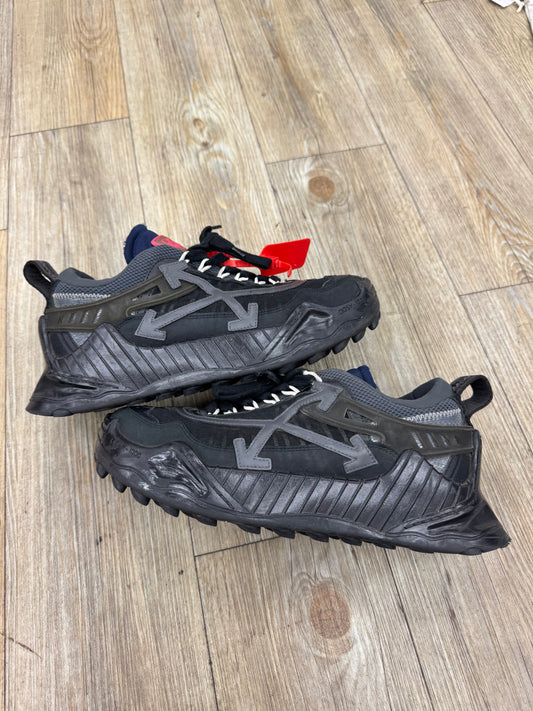 Off white black with tag used no box