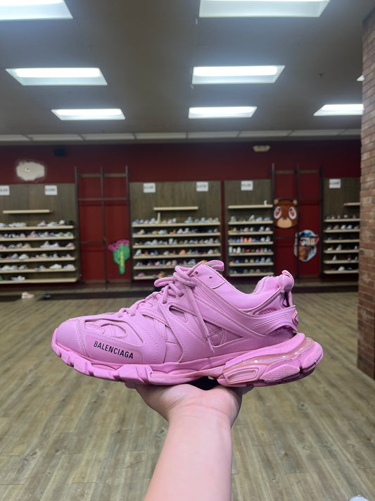 Balenciaga pink tracks used with box