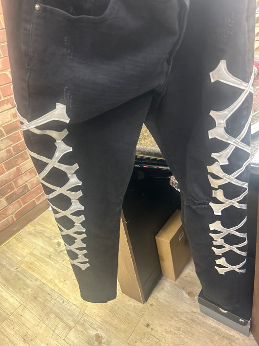 Amiri jeans black with sliver cross used